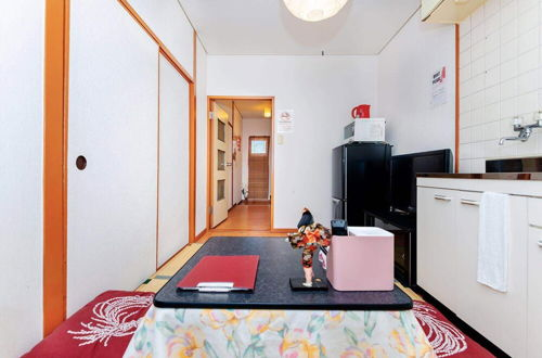 Photo 10 - Namba Sunny and Comfortable Apartment