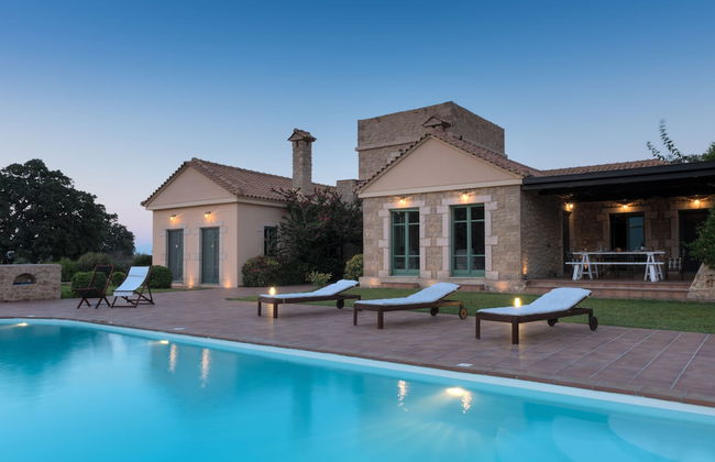 Self-catering Luxury Stone Holiday Villa With Infinity Pool and Panoramic View - Foto 19