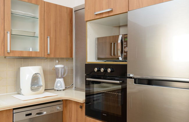 Bright and Fresh Family Home near Beach - Foto 15