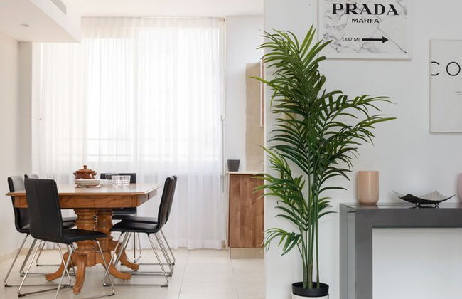 Bright and Fresh Family Home near Beach - Foto 19