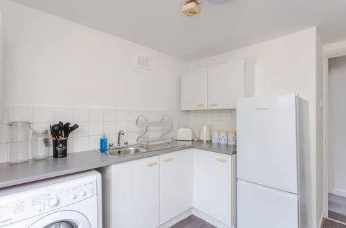 Photo 12 - Quiet 2 Bedroom Flat in Peckham Rye