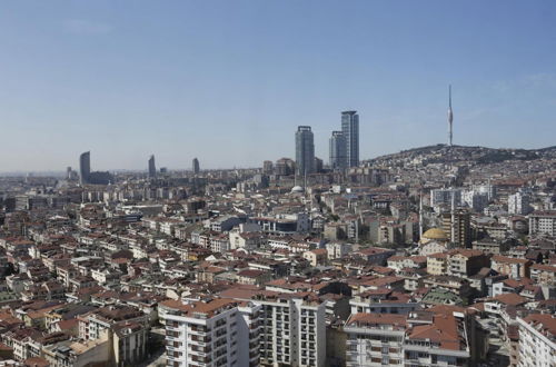 Foto 19 - Lovely and Central Flat With City View in Atasehir