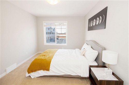 Photo 39 - Modern and Comfortable Townhouse in South Winnipeg