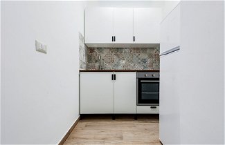 Photo 3 - Trinit 57 Studio Apartment by Wonderful Italy
