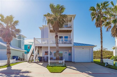 Foto 48 - Mermaids Lair - Large 4BR House - Steps From Beach
