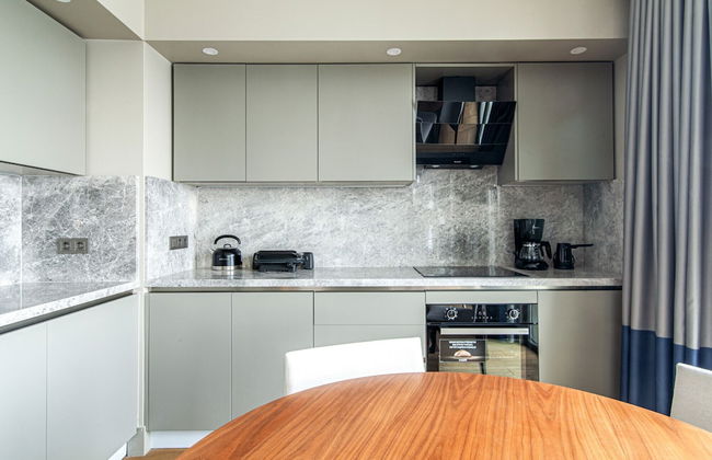 Flat With Panoramic Bosphorus View in Cihangir - Photo 5