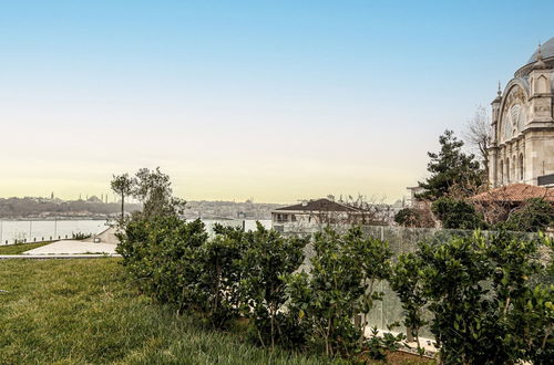 Photo 19 - Flat With Panoramic Bosphorus View in Cihangir