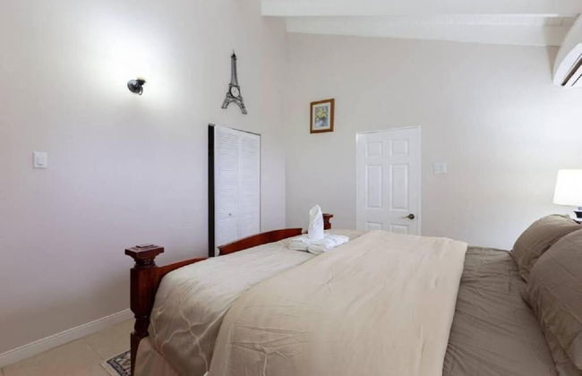 Lovely 2-bed Apartment in the New Kingston Area - Photo 10