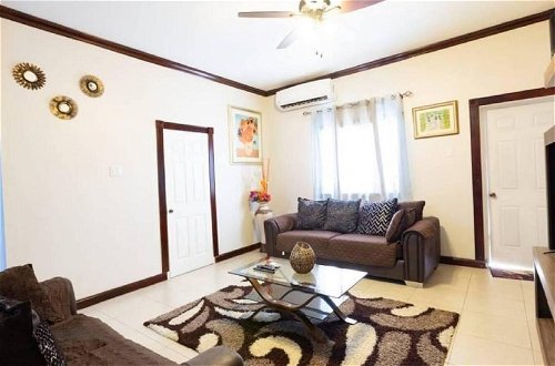 Photo 18 - Lovely 2-bed Apartment in the New Kingston Area