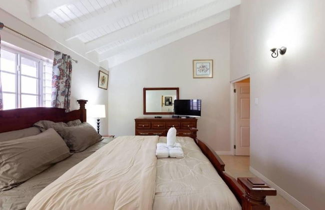 Lovely 2-bed Apartment in the New Kingston Area - Photo 9