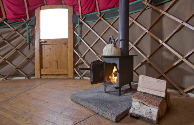 Charming Yurt in Kelburn Estate Near Largs - Photo 9