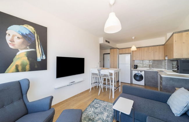 Pleasant Flat With Shared Pool in Kepez - Photo 2