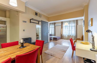 Photo 1 - Central Flat 10-min Walk to Taksim Square in Sisli