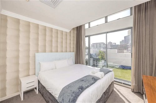 Photo 4 - Central and Spacious 1 Bedroom Flat With Swimming Pool