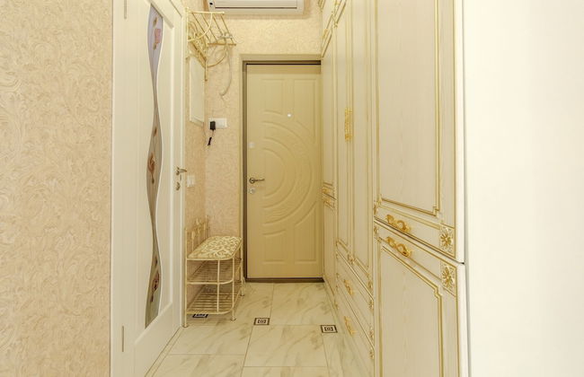 Barkar ArCadia Apartments - Photo 6