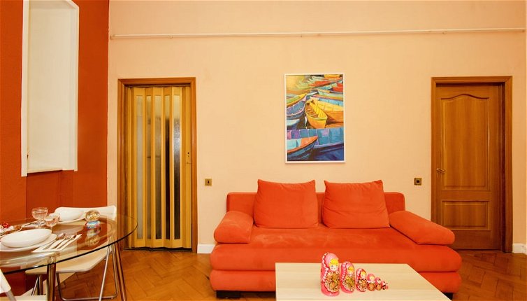 Photo 1 - LUXKV Apartment on Gnezdnikovskiy