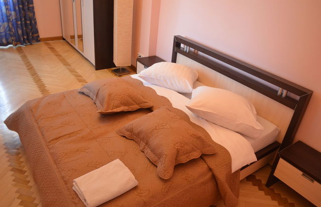 Grata Apartments - Photo 4