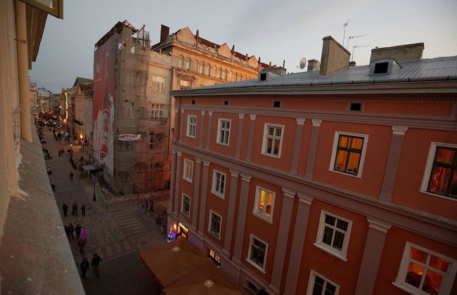 Lviv Apartments - Photo 44