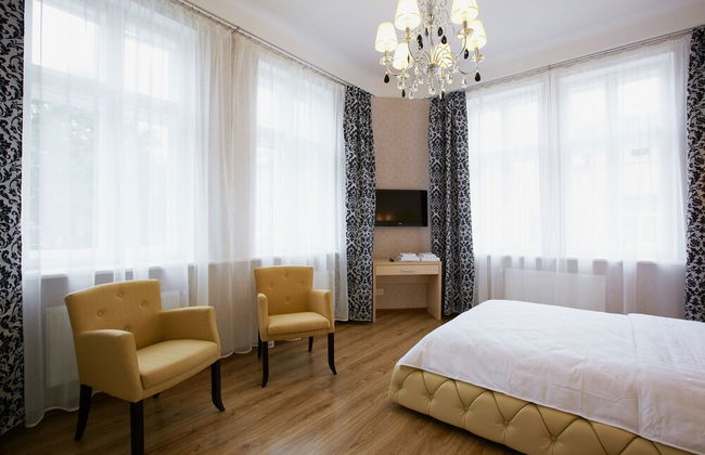 Lviv Apartments - Photo 36