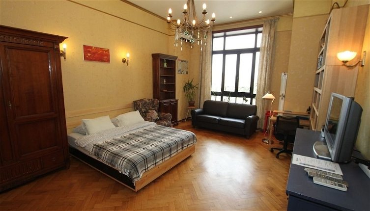 Photo 1 - TVST Apartments Bolshoy Gnezdnikovsky 10 - 506