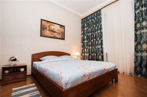 Photo 6 - Apartmenty Uyut Walks on Arbat