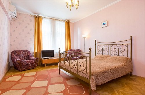 Photo 2 - Holiday Apartment near Moscow River