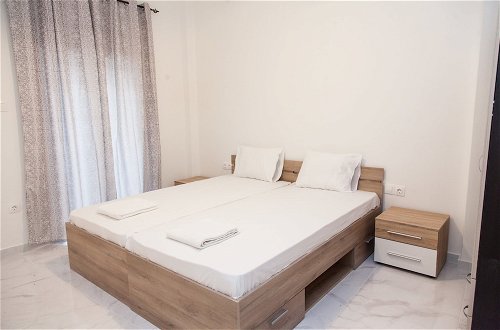 Foto 1 - 3 bedroom apartment at Koridallos square