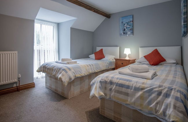 Rose Coach House - 3 Bedroom Cottage - Pendine - Foto 10