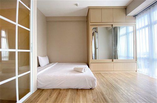 Foto 3 - Cozy And Simple Big Studio Vasanta Innopark Apartment