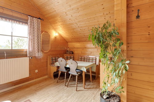 Photo 11 - Wooden Holiday Home in Hinterrod With Sauna