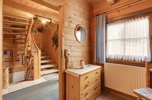 Photo 24 - Wooden Holiday Home in Hinterrod With Sauna