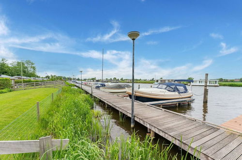 Photo 34 - Relaxing Holiday Chalet by the Water in Grou