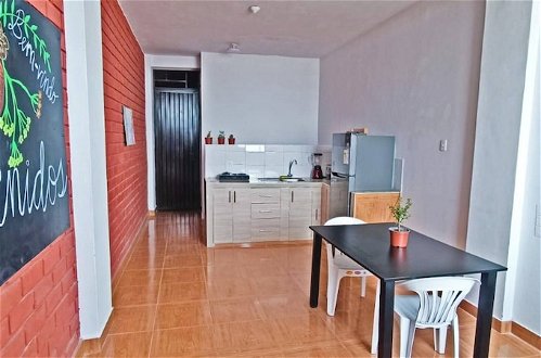 Foto 8 - Centrally Located Apartment