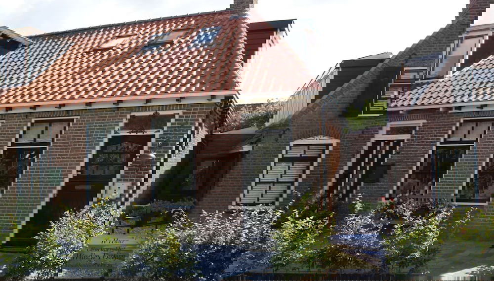 Primary image
