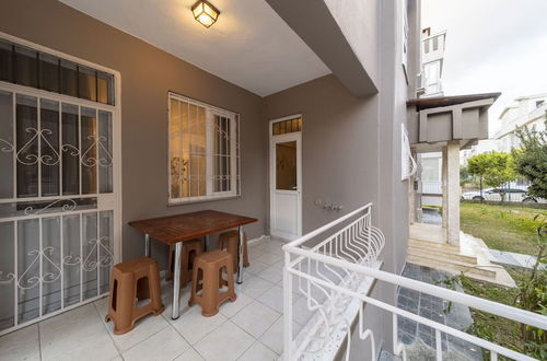 Photo 15 - Vibrant Flat With Lovely Balcony in Muratpasa