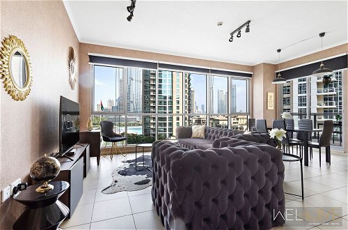 Foto 18 - WelHome - Luxurious apartment with Burj Khalifa views