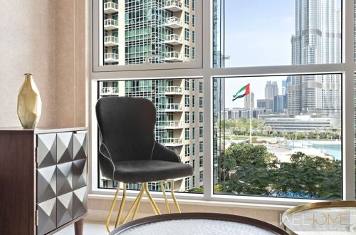 Foto 19 - WelHome - Luxurious apartment with Burj Khalifa views