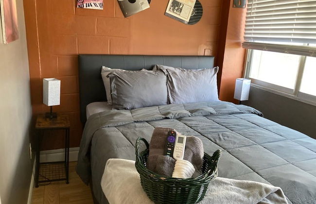 Perfect DTWN Condo with King beds - Foto 35