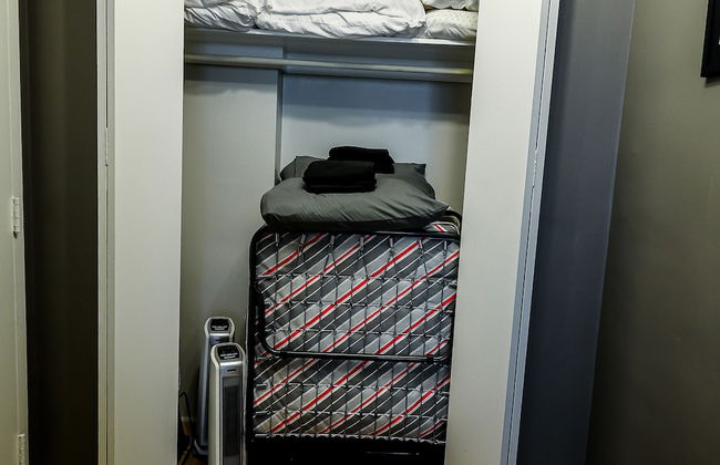 Perfect DTWN Condo with King beds - Foto 28