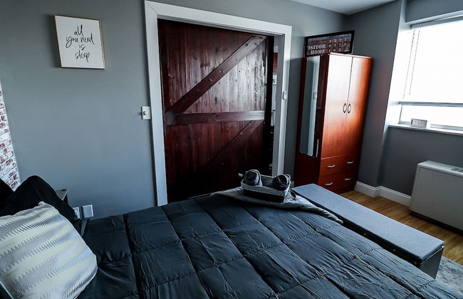 Perfect DTWN Condo with King beds - Foto 35