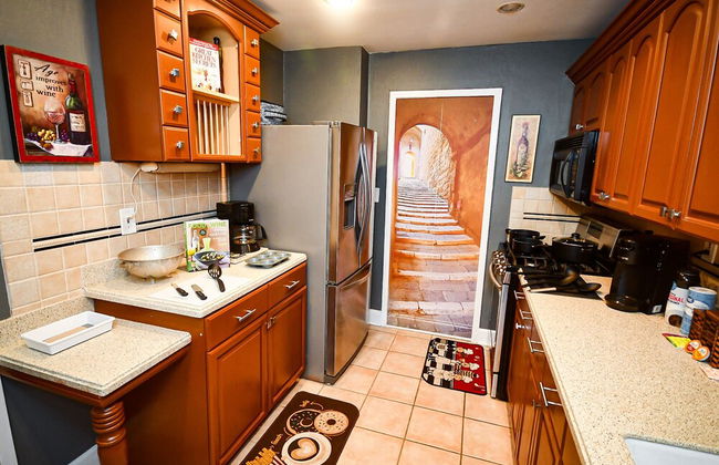 Perfect DTWN Condo with King beds - Foto 36