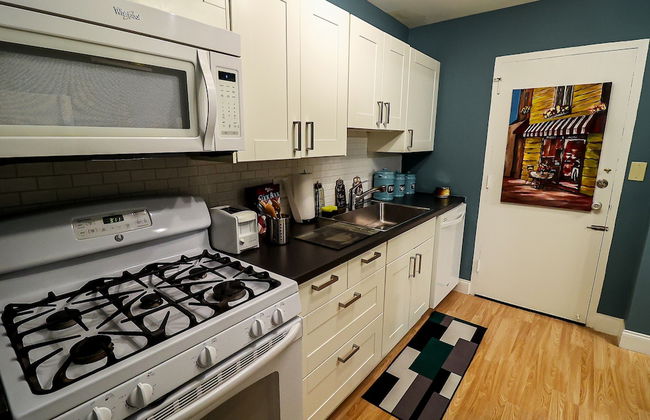 Perfect DTWN Condo with King beds - Foto 50