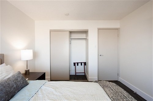 Foto 12 - Stunning View 22nd Floor One-bedroom Suite