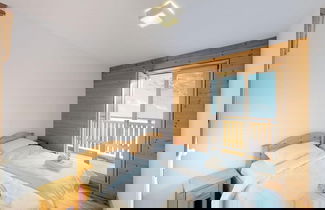 Foto 2 - Apartment With Swimming Pool Access