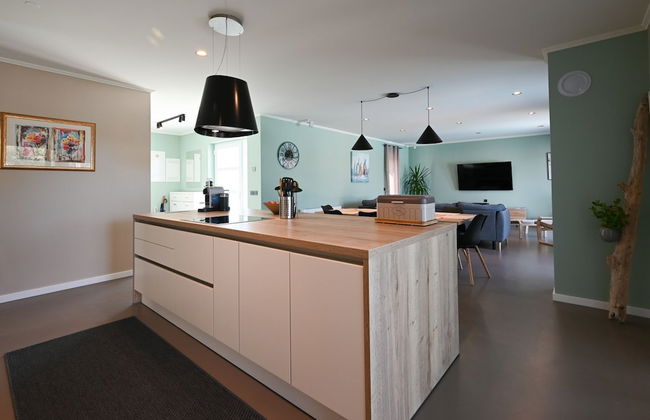 Matohanci Dazzling Villa With Pool - Foto 23