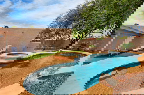 Photo 15 - Private Playground: Golf Pool Table and Hot Tub!