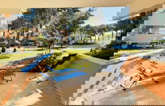 Foto 1 - Flat With Terrace Overlooking the Pool - Beahost