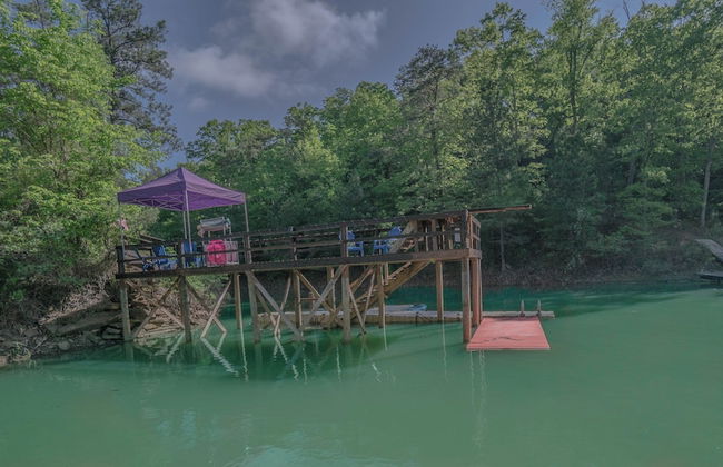 The Lodge - Photo 22