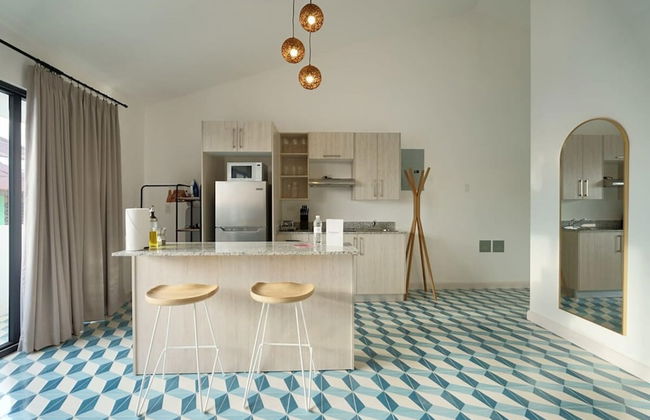 w Fancy Loft in Santa Ana - Photo 2