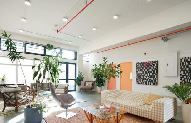 w Fancy Loft in Santa Ana - Photo 16